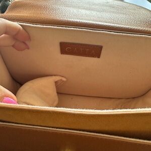 Single camera bag. Used a few times. New Used Conditon.